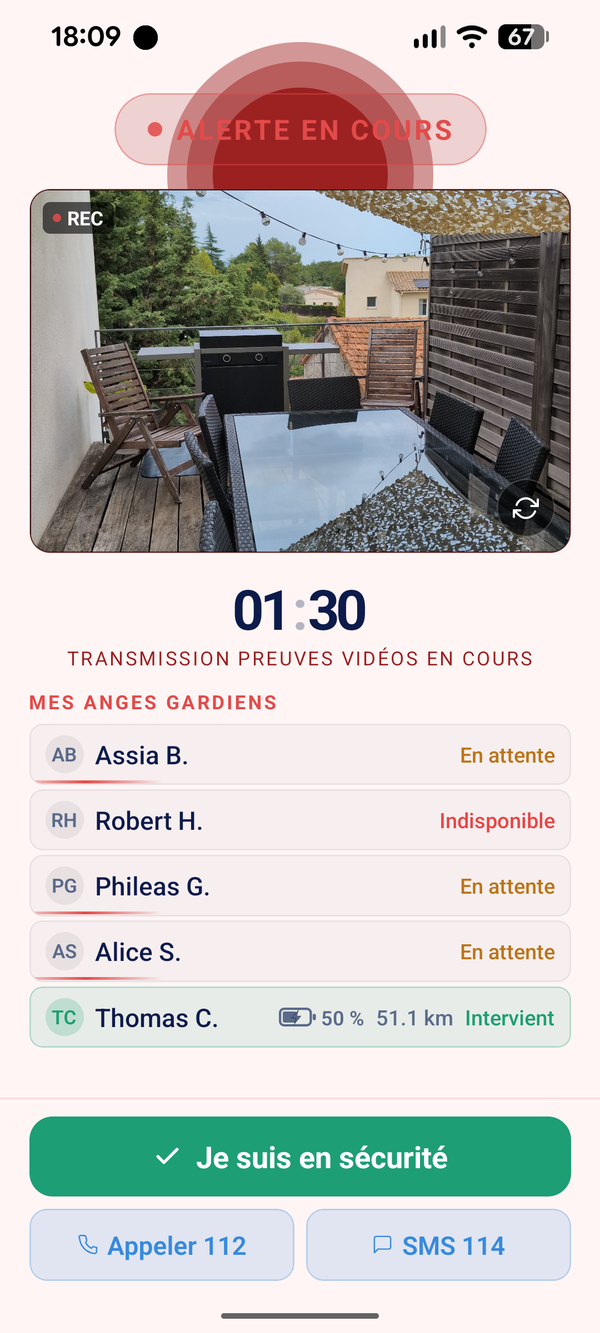 Écran Alerte en cours : vidéo en direct, compte à rebours, état de chaque ange gardien, bouton Je suis en sécurité